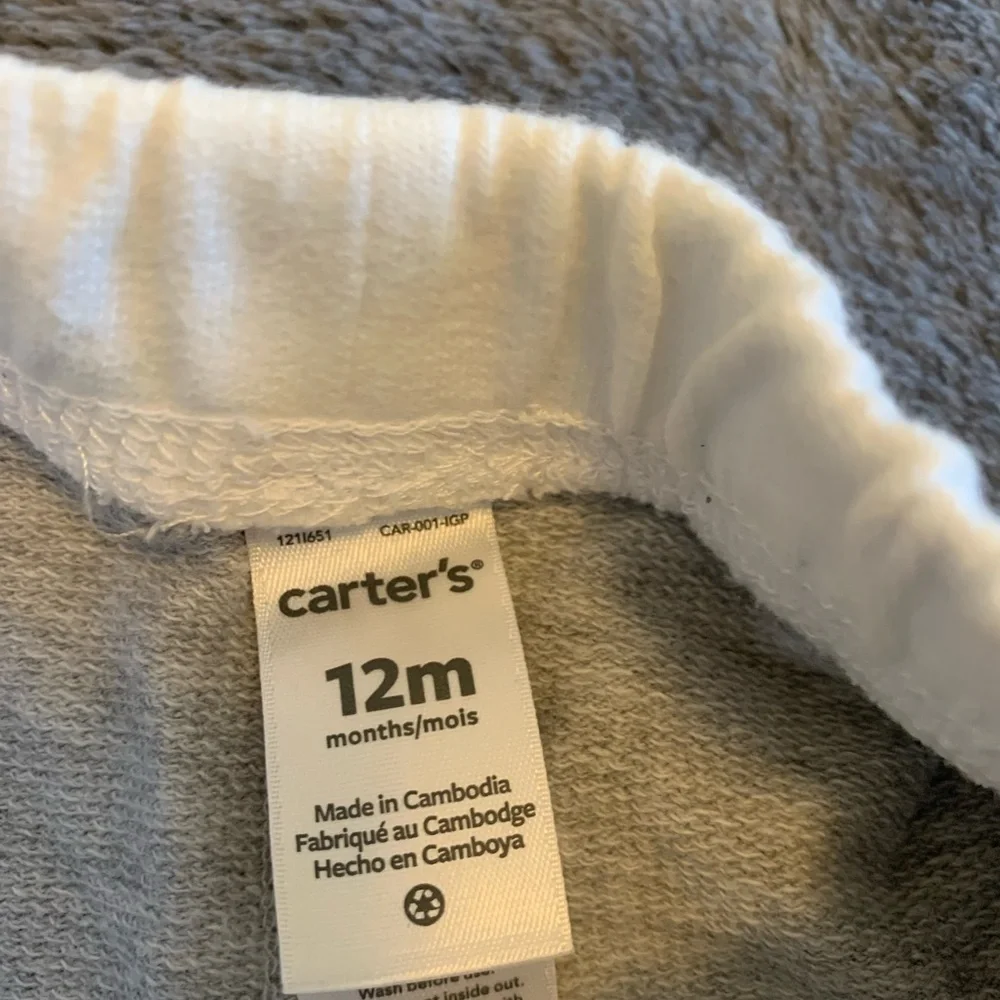 Lot of 3 Carters pants size 12 months